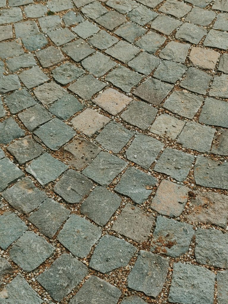 Cobble Stone Pavement